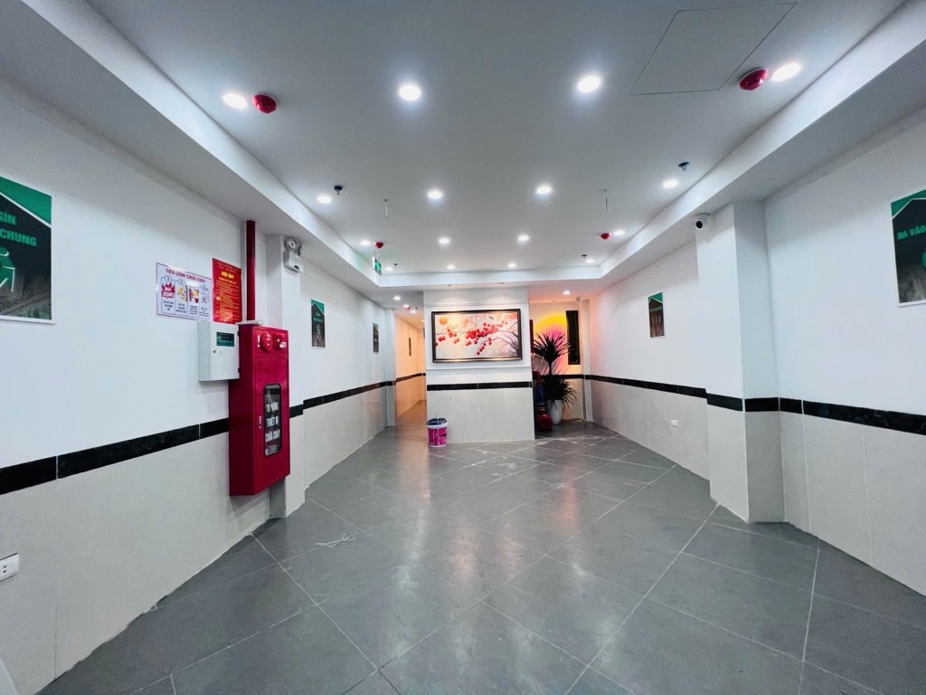 Bán nhà Đường Láng - diện tích 63m2 6 tầng - Cực hiếm - giá 19,9 tỷ