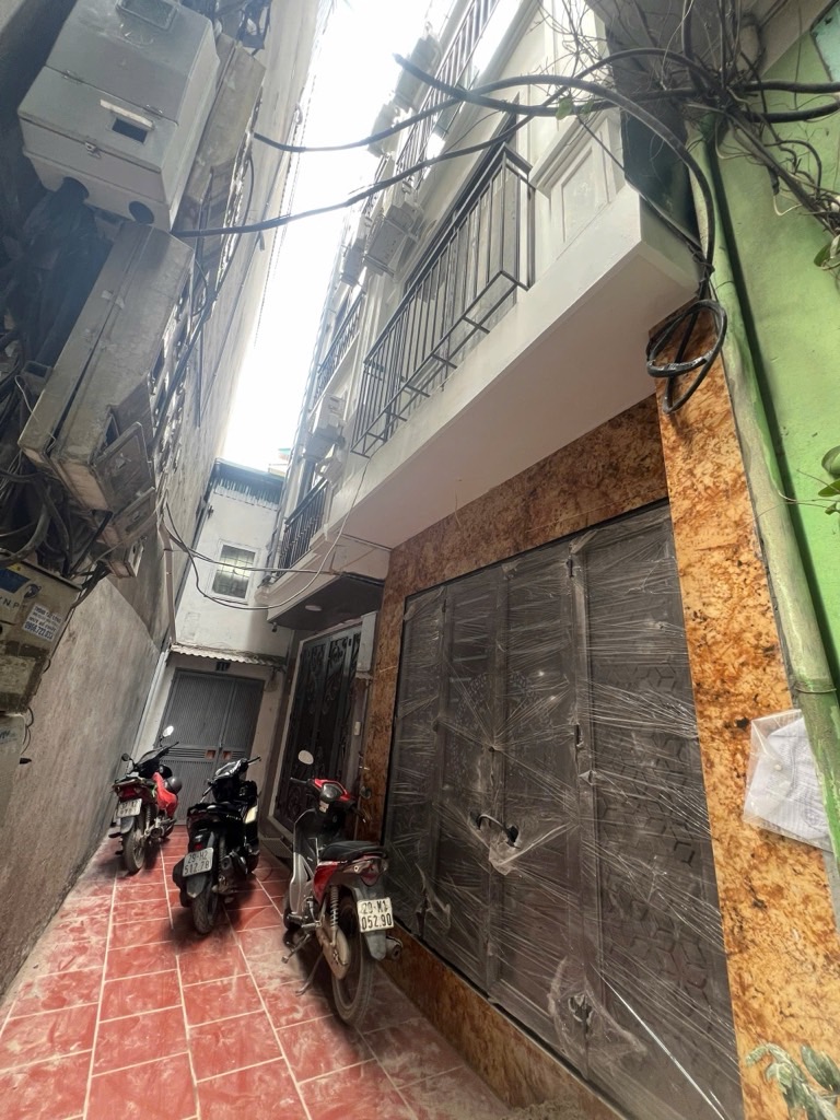 Bán nhà Trương Định - diện tích 42,2m2 6 tầng - Thang máy, xây mới cứng - giá 12,6 tỷ