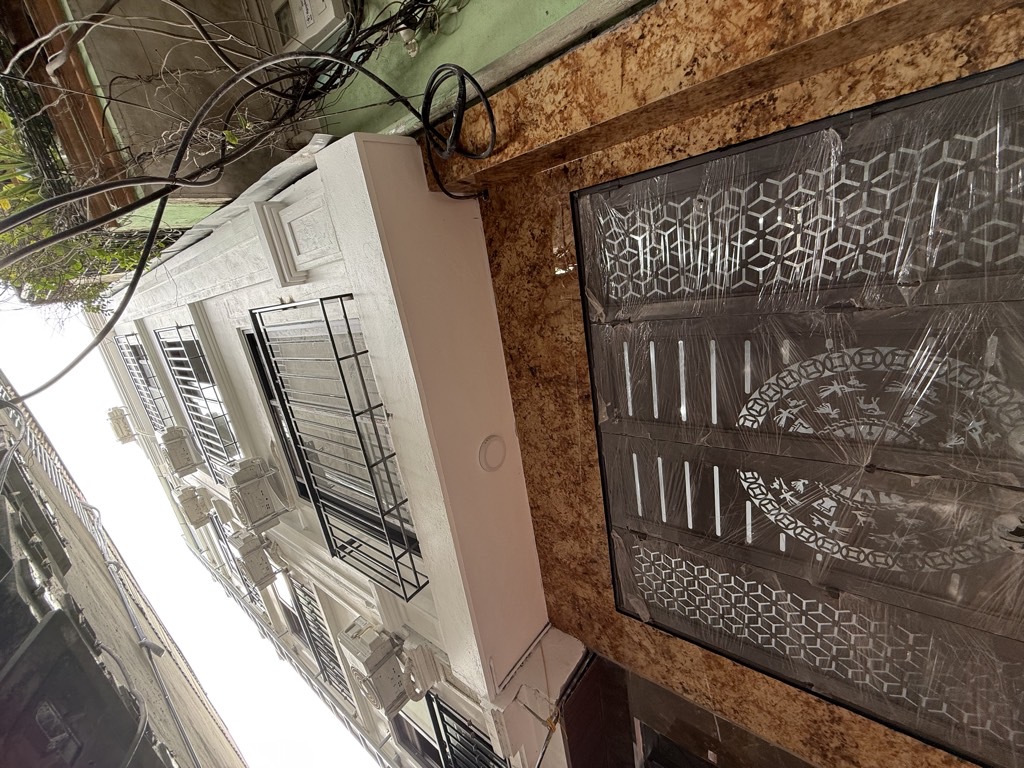 Bán nhà Trương Định - diện tích 42,2m2 6 tầng - Thang máy, xây mới cứng - giá 12,6 tỷ