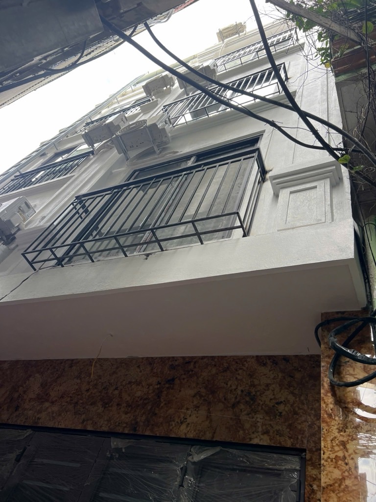 Bán nhà Trương Định - diện tích 42,2m2 6 tầng - Thang máy, xây mới cứng - giá 12,6 tỷ