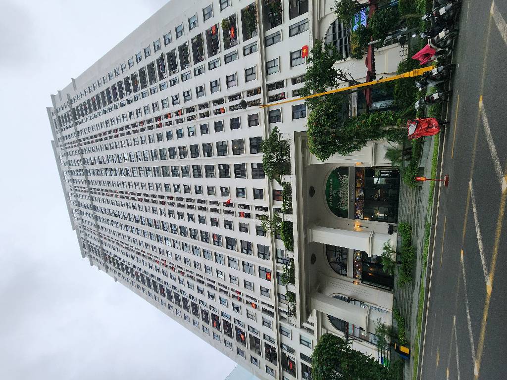 Bán nhà Đại Từ - diện tích 95.3m2 1 tầng - Lô góc thoáng sáng - giá 9 tỷ