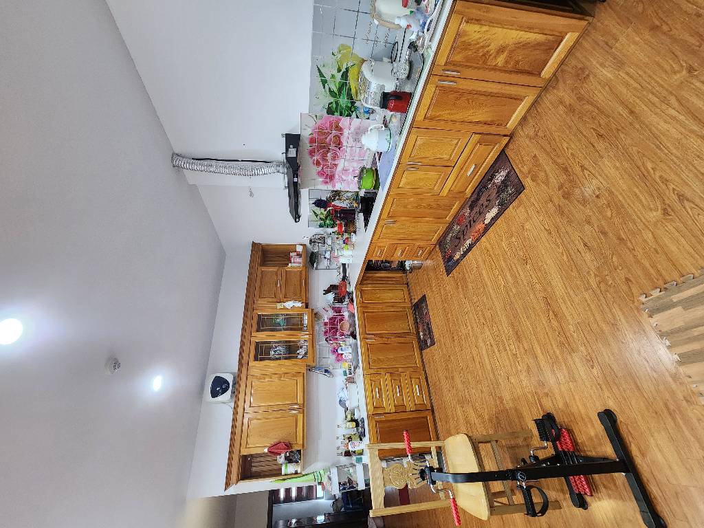 Bán nhà Đại Từ - diện tích 95.3m2 1 tầng - Lô góc thoáng sáng - giá 9 tỷ