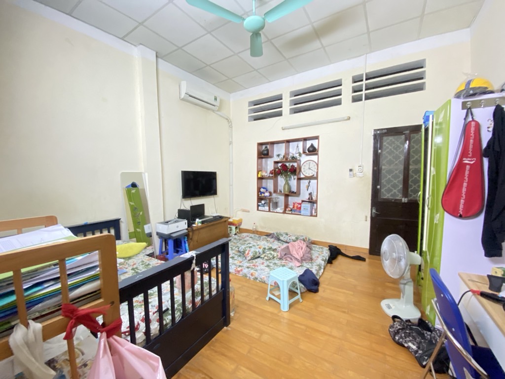 Bán nhà Đại La - diện tích 35.9m2 4 tầng - Nhà đẹp lung linh - giá 8,5 tỷ