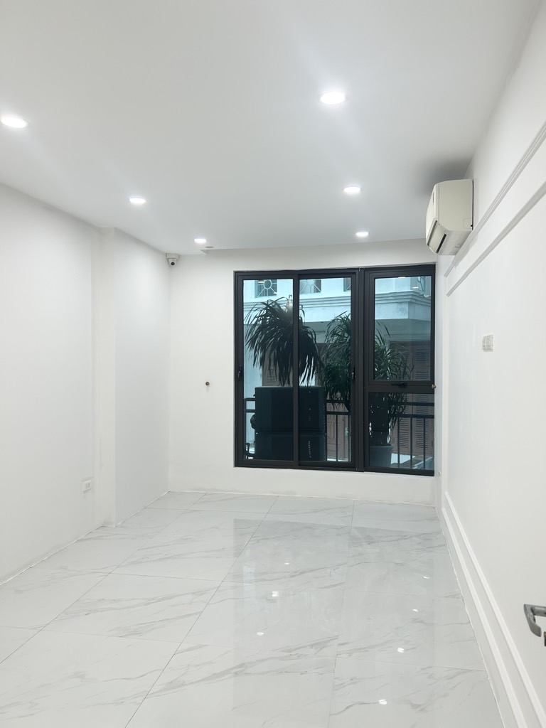 Bán nhà Lương Định Của - diện tích 65m2 7 tầng - Ngõ thông ô tô kinh doanh - giá 24 tỷ