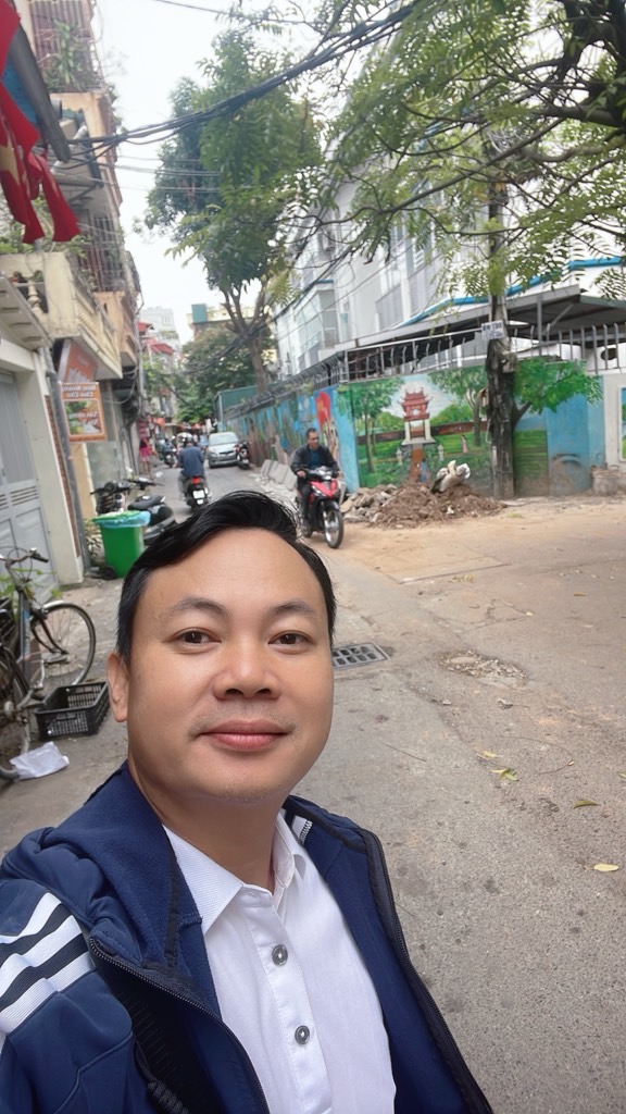 Bán nhà Khương Trung - diện tích 32.3m2 3 tầng - ô tô tránh - giá 7,5 tỷ