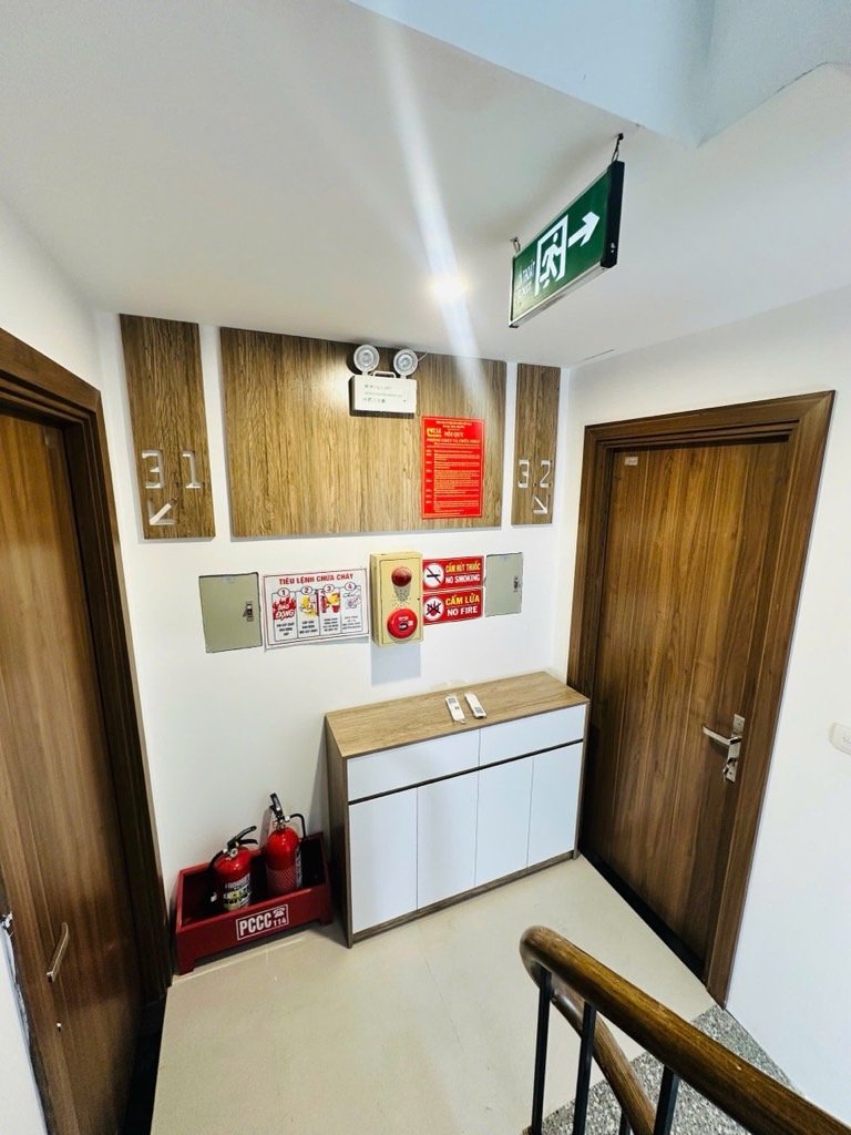 Bán nhà Trương Định - diện tích 42.2m2 5 tầng - Sổ đỏ chính chủ - giá 10,5 tỷ