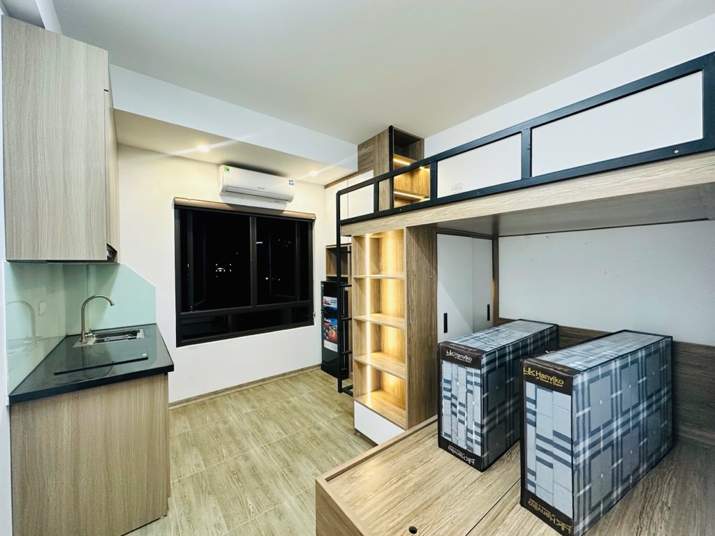 Bán nhà Trương Định - diện tích 42.2m2 5 tầng - Sổ đỏ chính chủ - giá 10,5 tỷ