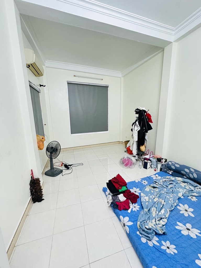 Bán nhà Nam Dư - diện tích 50m2 4 tầng - Ô tô đỗ cửa - giá 8,5 tỷ