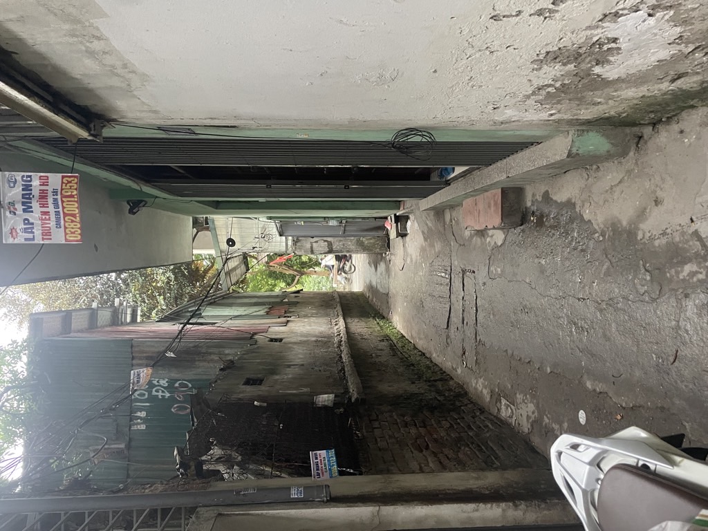 Bán nhà Trịnh Đình Cửu - diện tích 64m2 3 tầng - Bán đất tặng nhà - giá 11,5 tỷ