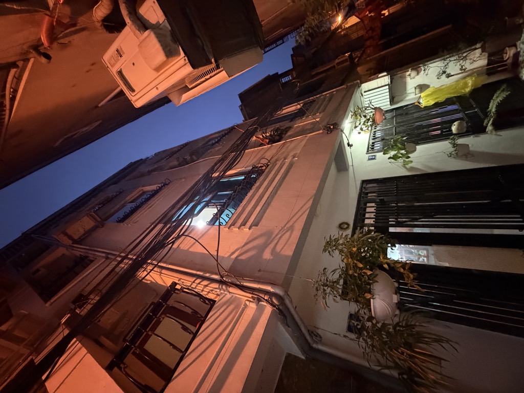 Bán nhà Vĩnh Hưng - diện tích 52m2 5 tầng - Ô Tô đỗ cửa - giá 12,66 tỷ