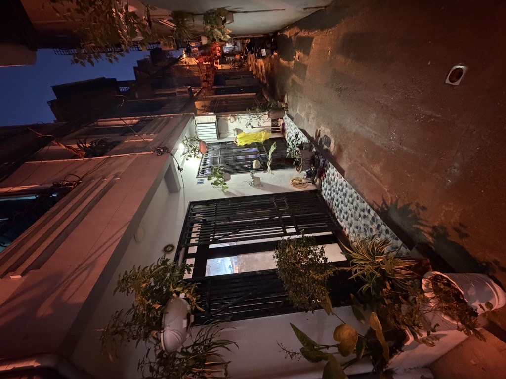 Bán nhà Vĩnh Hưng - diện tích 52m2 5 tầng - Ô Tô đỗ cửa - giá 12,66 tỷ