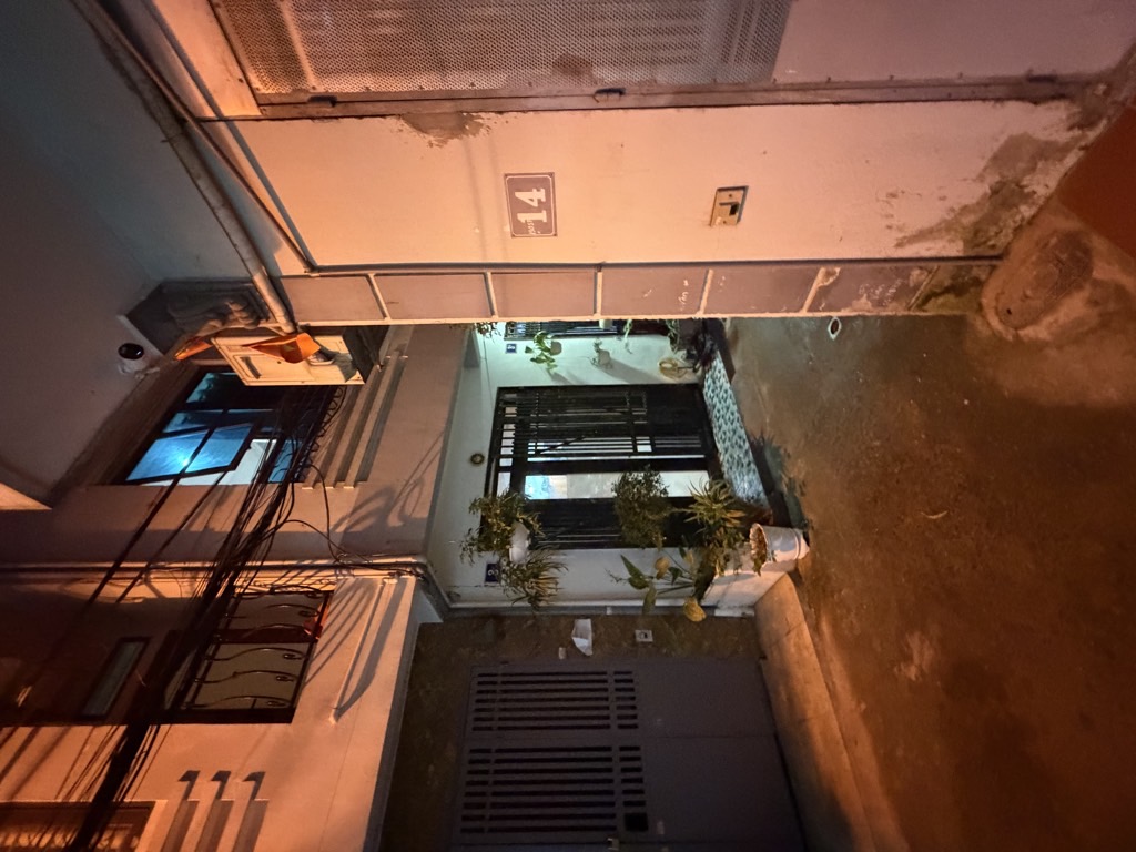 Bán nhà Vĩnh Hưng - diện tích 52m2 5 tầng - Ô Tô đỗ cửa - giá 12,66 tỷ