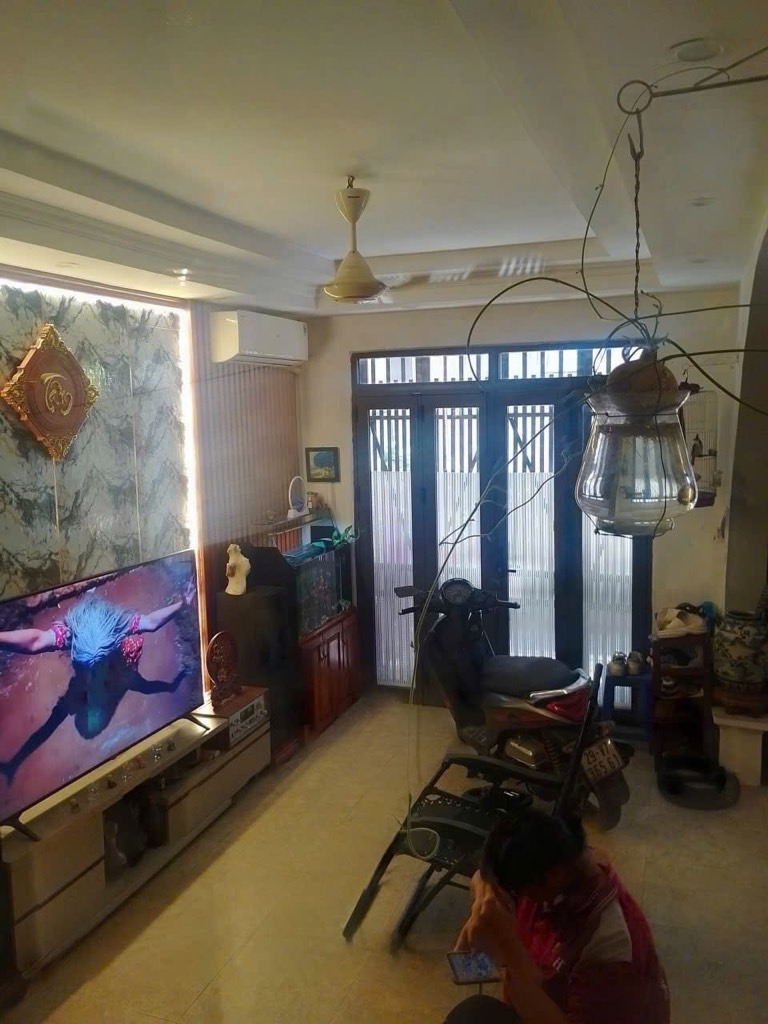 Bán nhà Vĩnh Hưng - diện tích 52m2 5 tầng - Ô Tô đỗ cửa - giá 12,66 tỷ