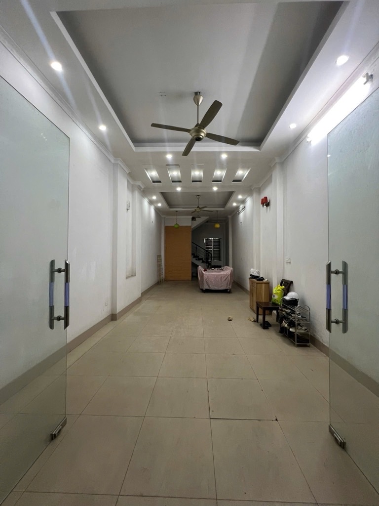 Bán nhà Bùi Xương Trạch - diện tích 61.7m2 6 tầng - Ô TÔ KINH DOANH - giá 20 tỷ