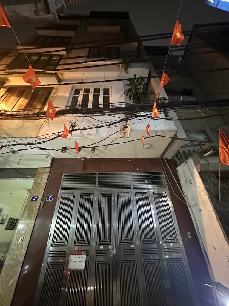 Bán nhà Bùi Xương Trạch - diện tích 61.7m2 6 tầng - Ô TÔ KINH DOANH - giá 20 tỷ