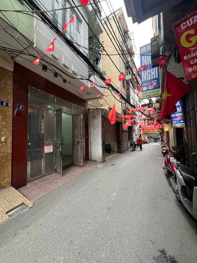 Bán nhà Bùi Xương Trạch - diện tích 61.7m2 6 tầng - Ô TÔ KINH DOANH - giá 20 tỷ