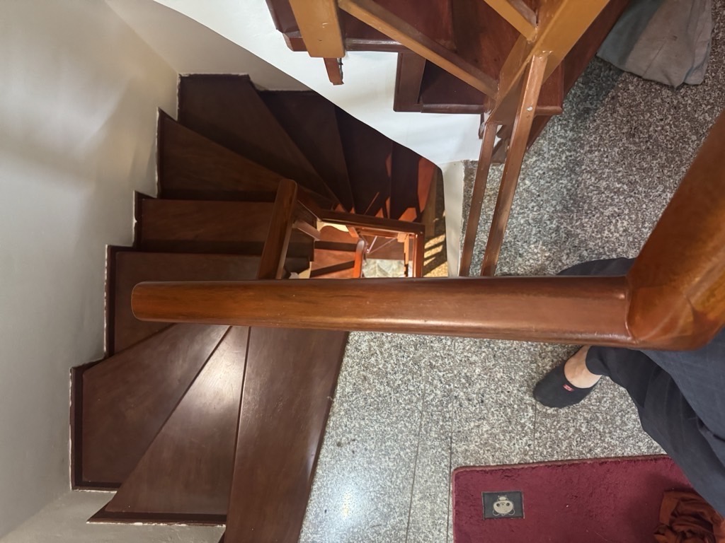 Bán nhà Vân Hồ - diện tích 21,3m2 6 tầng - Ô tô dừng đỗ 15m - giá 8,9 tỷ