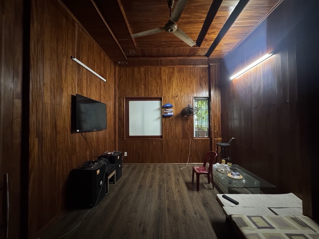 Bán nhà Vân Hồ - diện tích 21,3m2 6 tầng - Ô tô dừng đỗ 15m - giá 8,9 tỷ