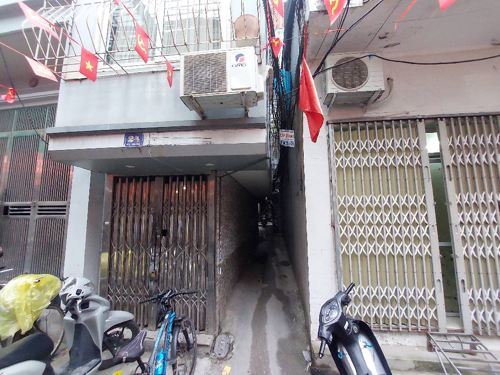 Bán nhà Tân Mai - diện tích 15.1m2 4 tầng - ô tô cách vài bước chân - giá 2,48 tỷ