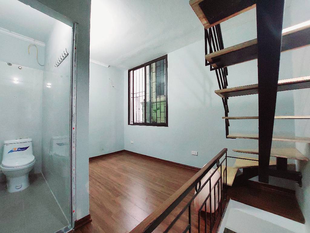 Bán nhà Tân Mai - diện tích 15.1m2 4 tầng - ô tô cách vài bước chân - giá 2,48 tỷ