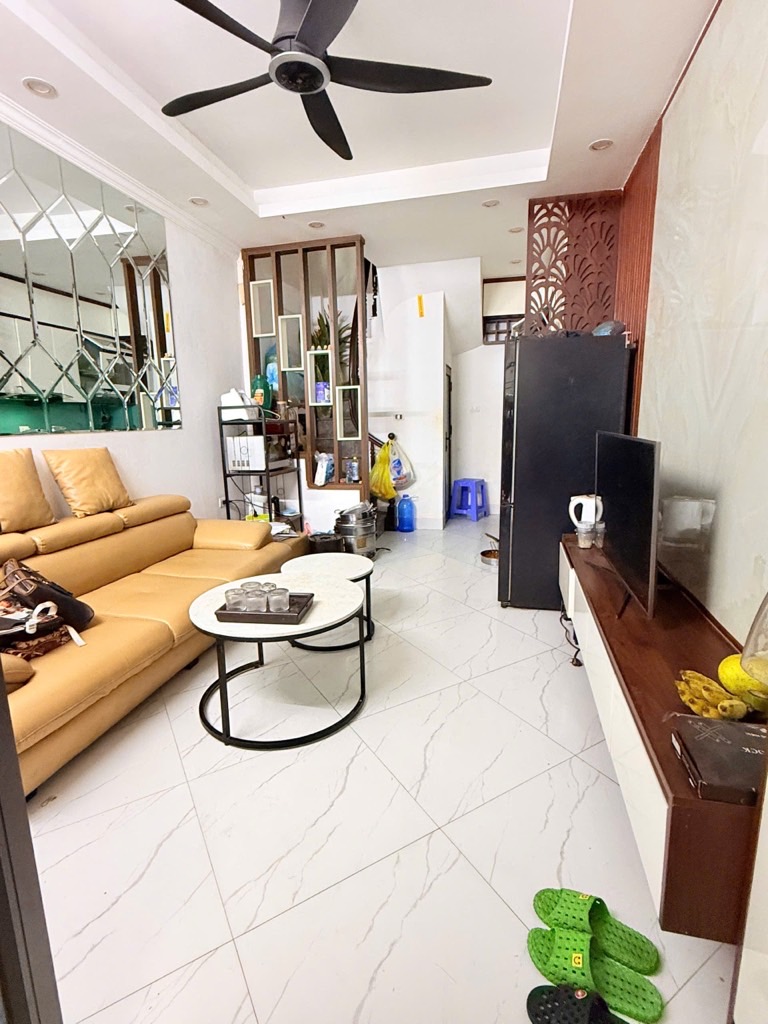 Bán nhà Gốc Đề - diện tích 27m2 4 tầng - Nhà đẹp ở ngay - giá 6,8 tỷ