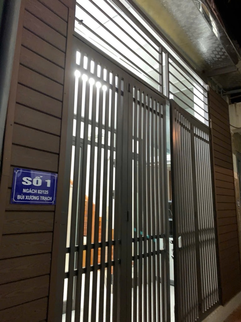 Bán nhà Bùi Xương Trạch - diện tích 45m2 2 tầng - gần ô tô - giá 3,5 tỷ