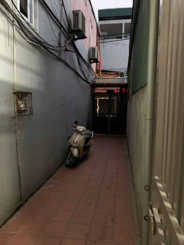 Bán nhà Bùi Xương Trạch - diện tích 45m2 2 tầng - gần ô tô - giá 3,5 tỷ