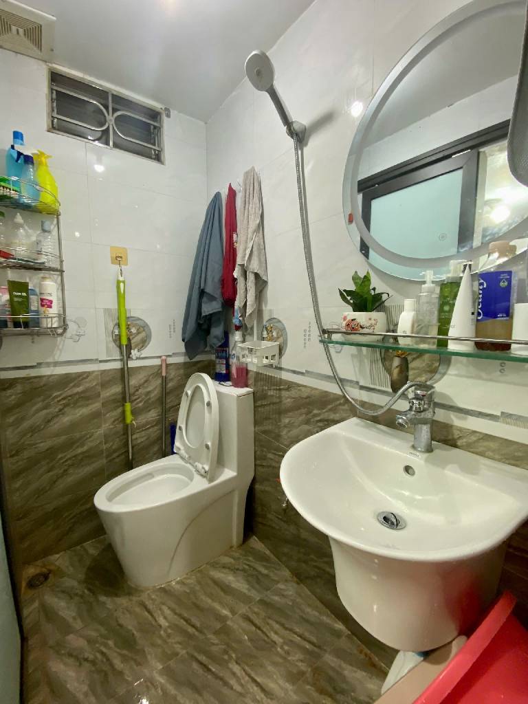 Bán nhà Lò Đúc - diện tích 43m2 1 tầng - nhà đẹp đủ công năng - giá 2,65 tỷ