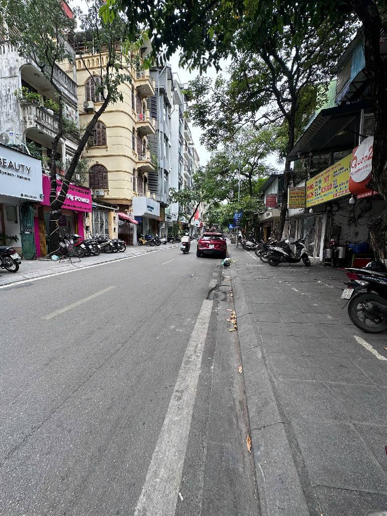 Bán nhà Đặng Văn Ngữ - diện tích 34.5m2 1 tầng - Kinh doanh sầm uất - giá 17 tỷ