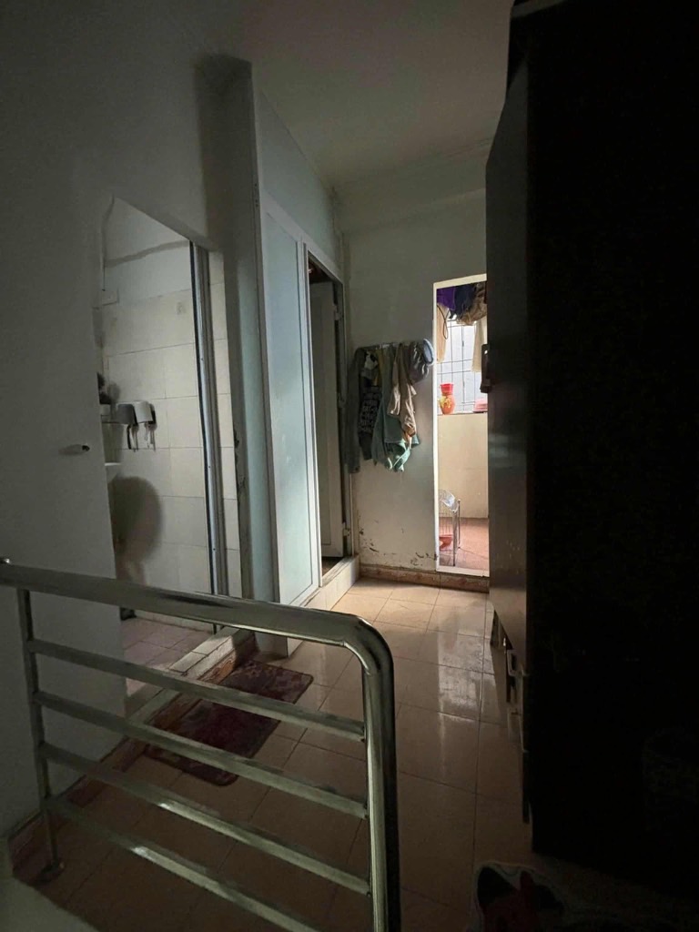 Bán nhà Khâm Thiên - diện tích 12m2 4 tầng - Lô góc - giá 4,25 tỷ