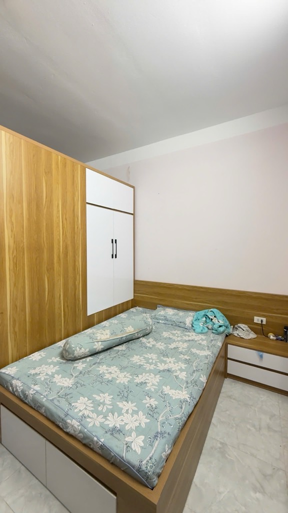 Bán nhà Định Công Thượng - diện tích 35m2 3 tầng - ô tô đỗ cửa - giá 3,25 tỷ