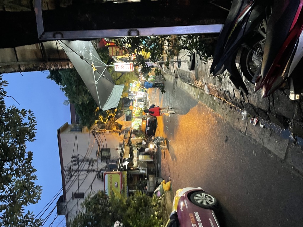 Bán nhà Bùi Xương Trạch - diện tích 80m2 1 tầng - ô tô tránh - giá 9,6 tỷ