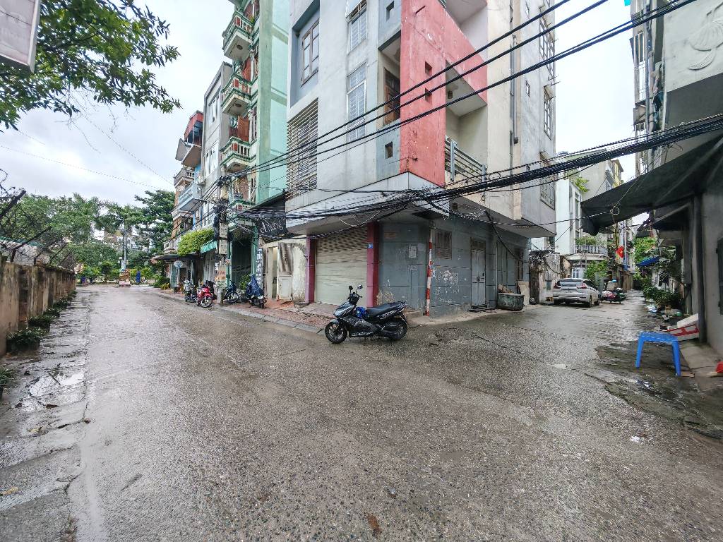 Bán nhà Vĩnh Hưng - diện tích 51m2 2 tầng - Ô TÔ TRÁNH TRƯỚC NHÀ - giá 11,9 tỷ