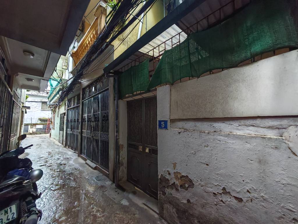 Bán nhà Vĩnh Hưng - diện tích 51m2 2 tầng - Ô TÔ TRÁNH TRƯỚC NHÀ - giá 11,9 tỷ