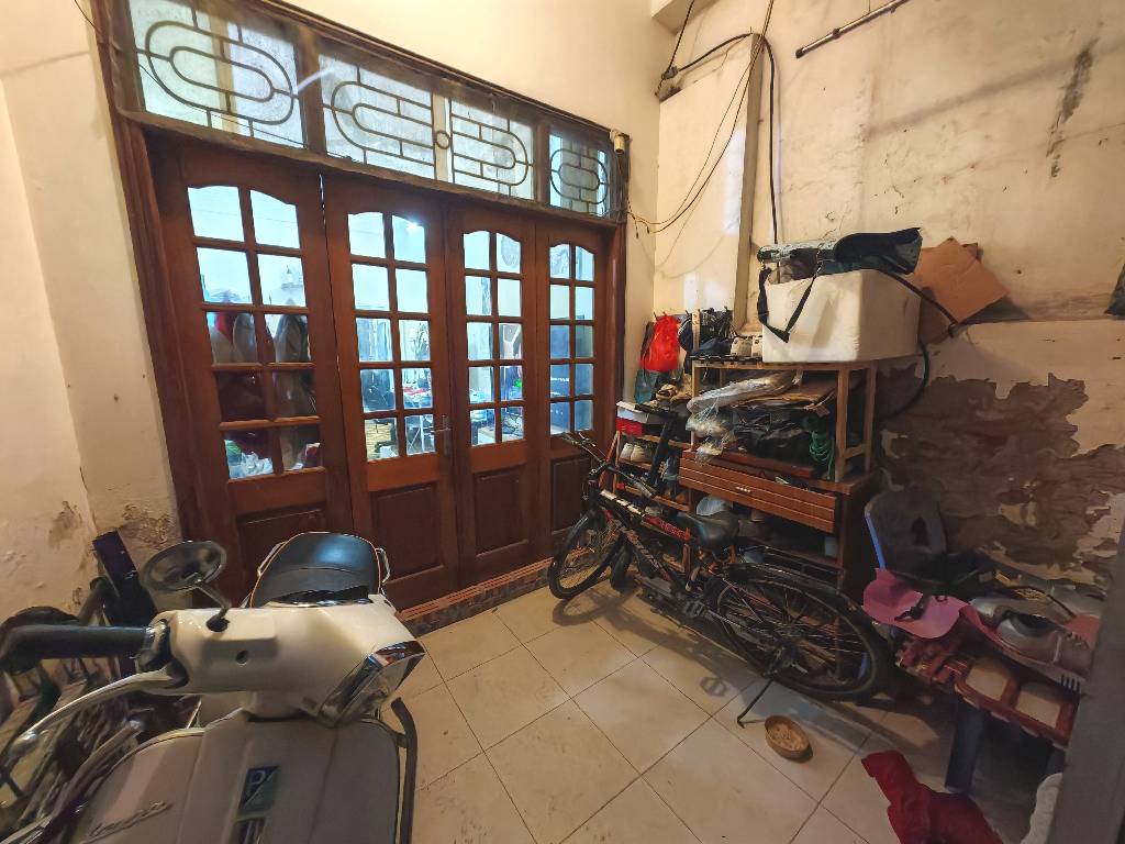 Bán nhà Vĩnh Hưng - diện tích 51m2 2 tầng - Ô TÔ TRÁNH TRƯỚC NHÀ - giá 11,9 tỷ