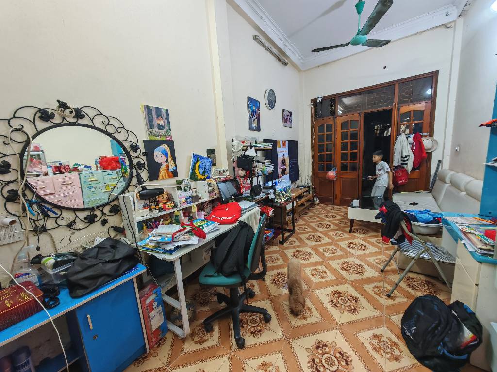 Bán nhà Vĩnh Hưng - diện tích 51m2 2 tầng - Ô TÔ TRÁNH TRƯỚC NHÀ - giá 11,9 tỷ