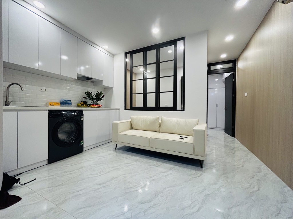 Bán Nhà Tập Thể Tầng 1 Bạch Mai: 3 Ngủ 2 WC – Thiết Kế “2 Khối” Độc Đáo – Giá 4.2 Tỷ