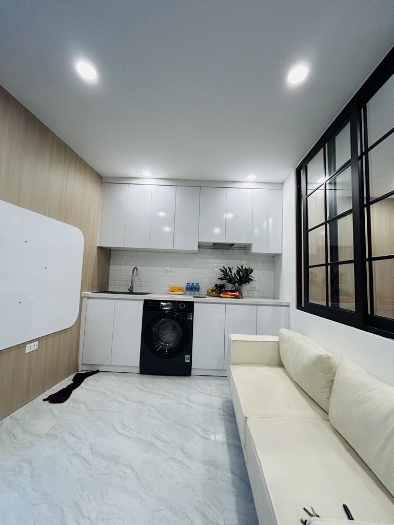 Alternative view of Bán Nhà Tập Thể Tầng 1 Bạch Mai: 3 Ngủ 2 WC – Thiết Kế "2 Khối" Độc Đáo – Giá 4.2 Tỷ