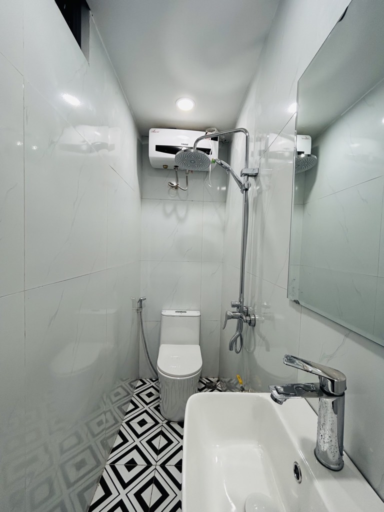 Bán nhà Bạch Mai - diện tích 34m2 1 tầng - Nhà đẹp hiếm có - giá 3,7 tỷ