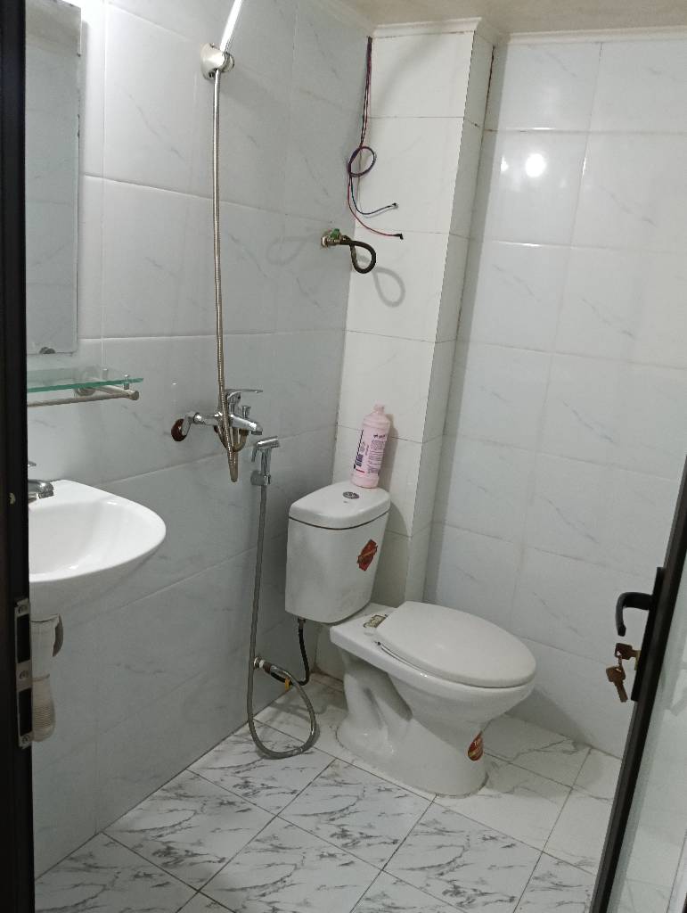 Bán nhà Định Công Hạ - diện tích 48m2 2 tầng - Ô TÔ TRÁNH NHAU 20M - giá 1,65 tỷ