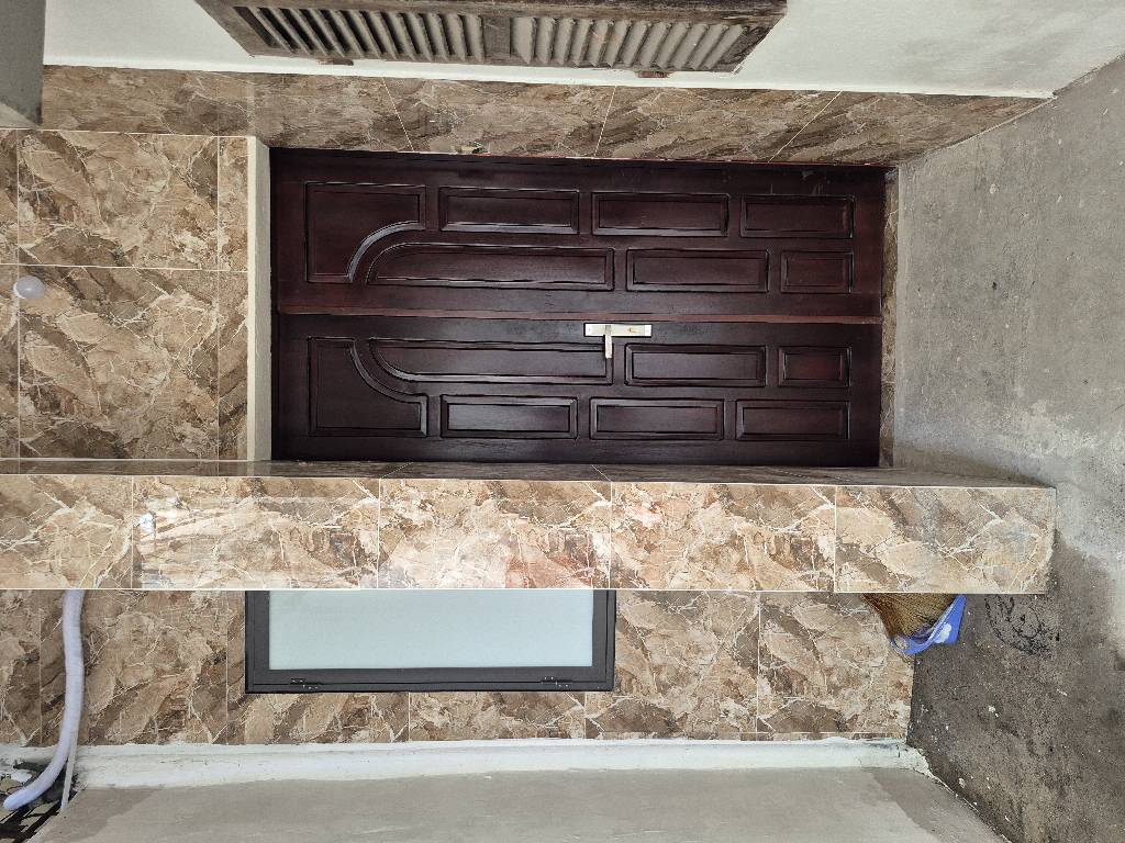 Bán nhà Trường Chinh - diện tích 30m2 5 tầng - Ô tô đỗ cửa - giá 7,5 tỷ