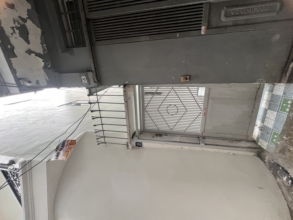 Bán nhà Trương Định - diện tích 18m2 5 tầng - Nhà đẹp hiếm có - giá 4,8 tỷ