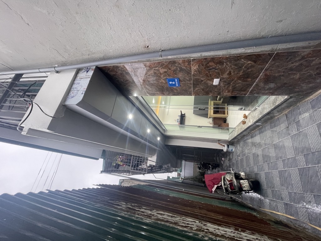 Bán nhà Định Công - diện tích 36.6m2 2 tầng - Nhà Mới Kinh Koong, ô tô tránh - giá 3,3 tỷ