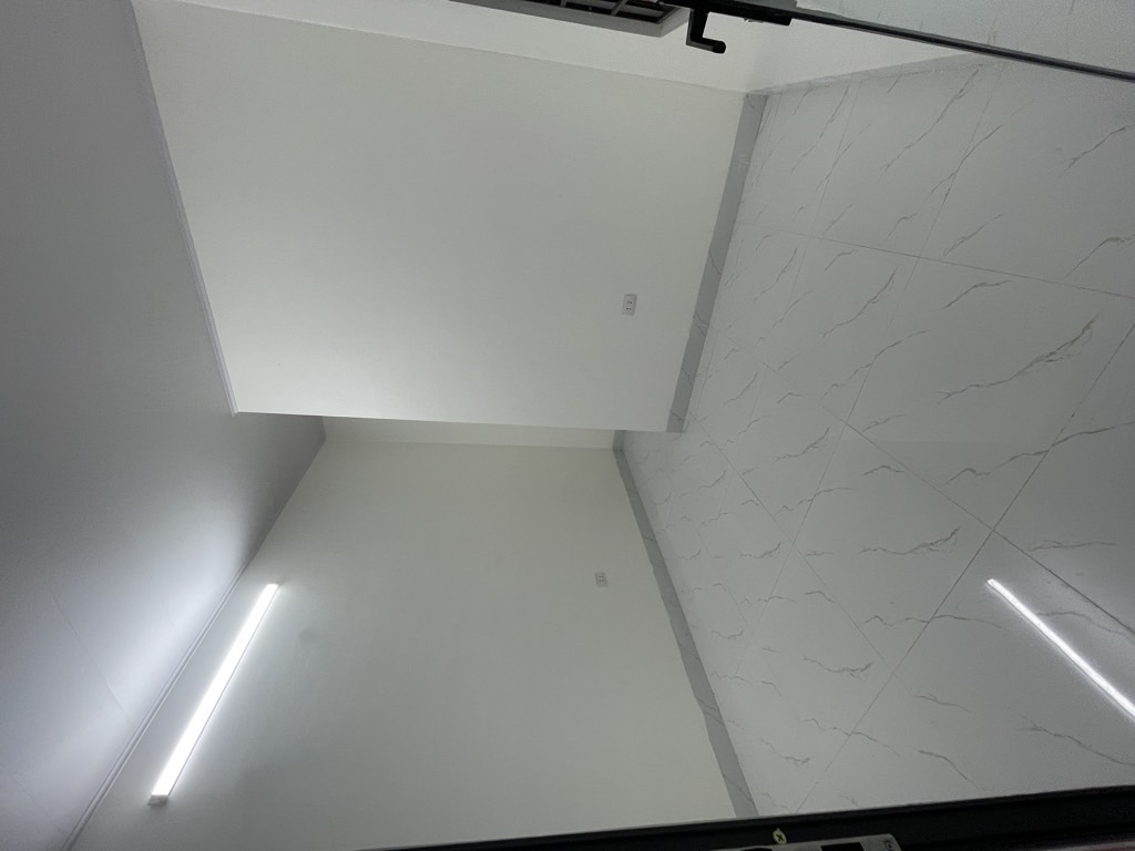 Bán nhà Định Công - diện tích 36.6m2 2 tầng - Nhà Mới Kinh Koong, ô tô tránh - giá 3,3 tỷ