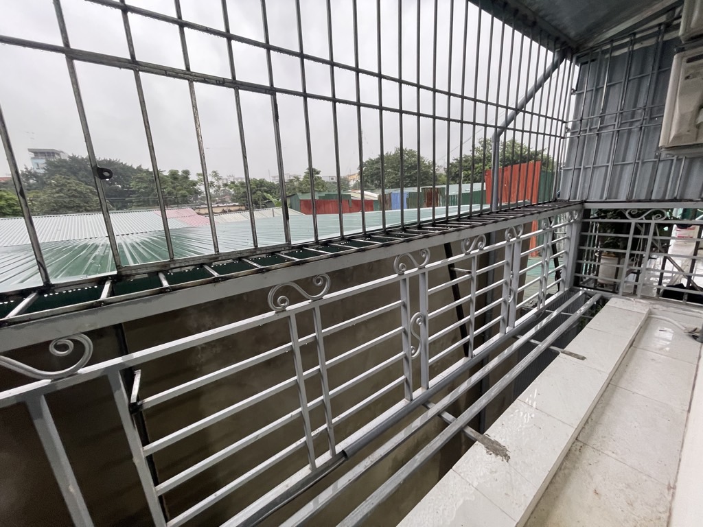 Bán nhà Định Công Thượng - diện tích 30.6m2 2 tầng - Ô tô tránh - giá 2,5 tỷ