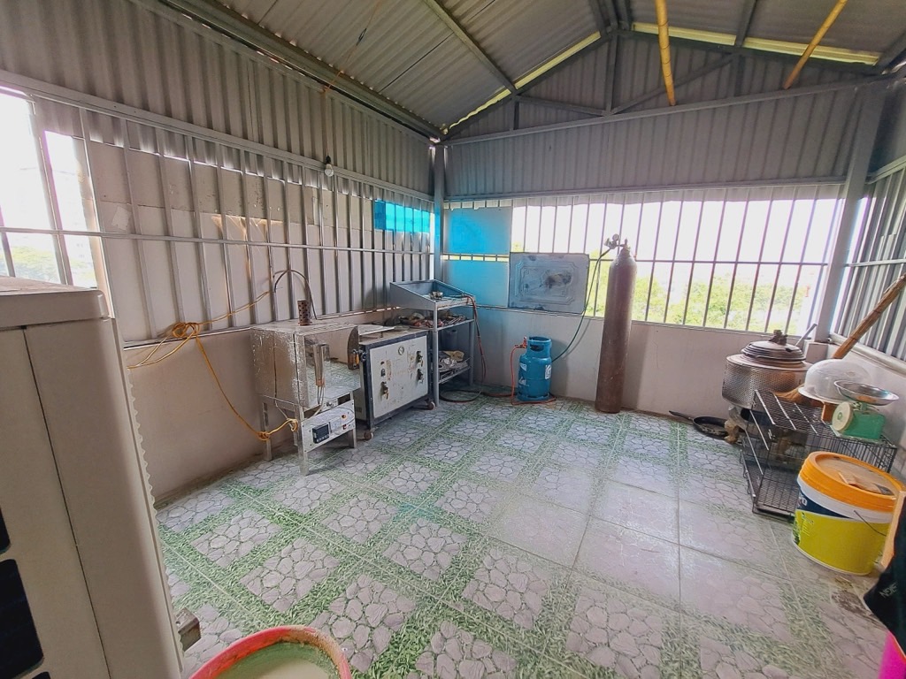 Bán nhà Đại Từ - diện tích 45.5m2 5 tầng - Nhà xây mới, tặng full nội thất - giá 9,25 tỷ