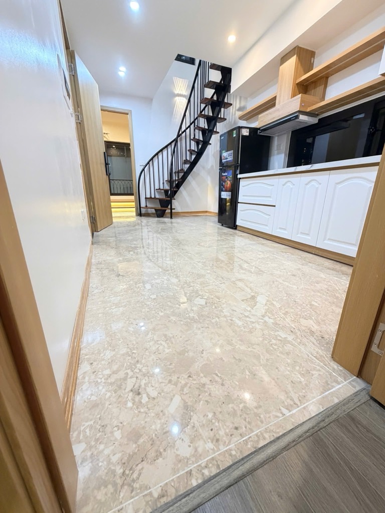 Bán nhà Lương Khánh Thiện - diện tích 40m2 6 tầng - Thang máy, cho thuê 600 triệu/năm - giá 12,38 tỷ