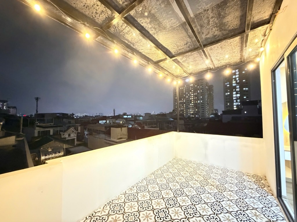 Bán nhà Lương Khánh Thiện - diện tích 40m2 6 tầng - Thang máy, cho thuê 600 triệu/năm - giá 12,38 tỷ