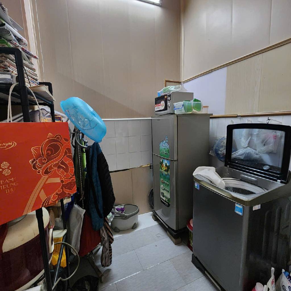 Bán nhà Dương Văn Bé - diện tích 39,5m2 3 tầng - ngõ ô tô đi thoải mái - giá 6,7 tỷ