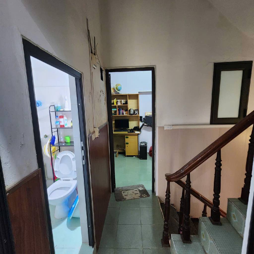 Bán nhà Dương Văn Bé - diện tích 39,5m2 3 tầng - ngõ ô tô đi thoải mái - giá 6,7 tỷ